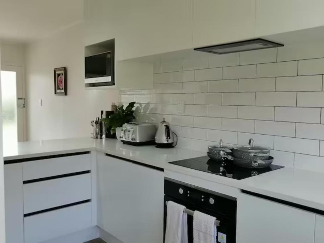 Centre Takapuna 2 Beds & Garage & Netflix Окленд Екстер'єр фото