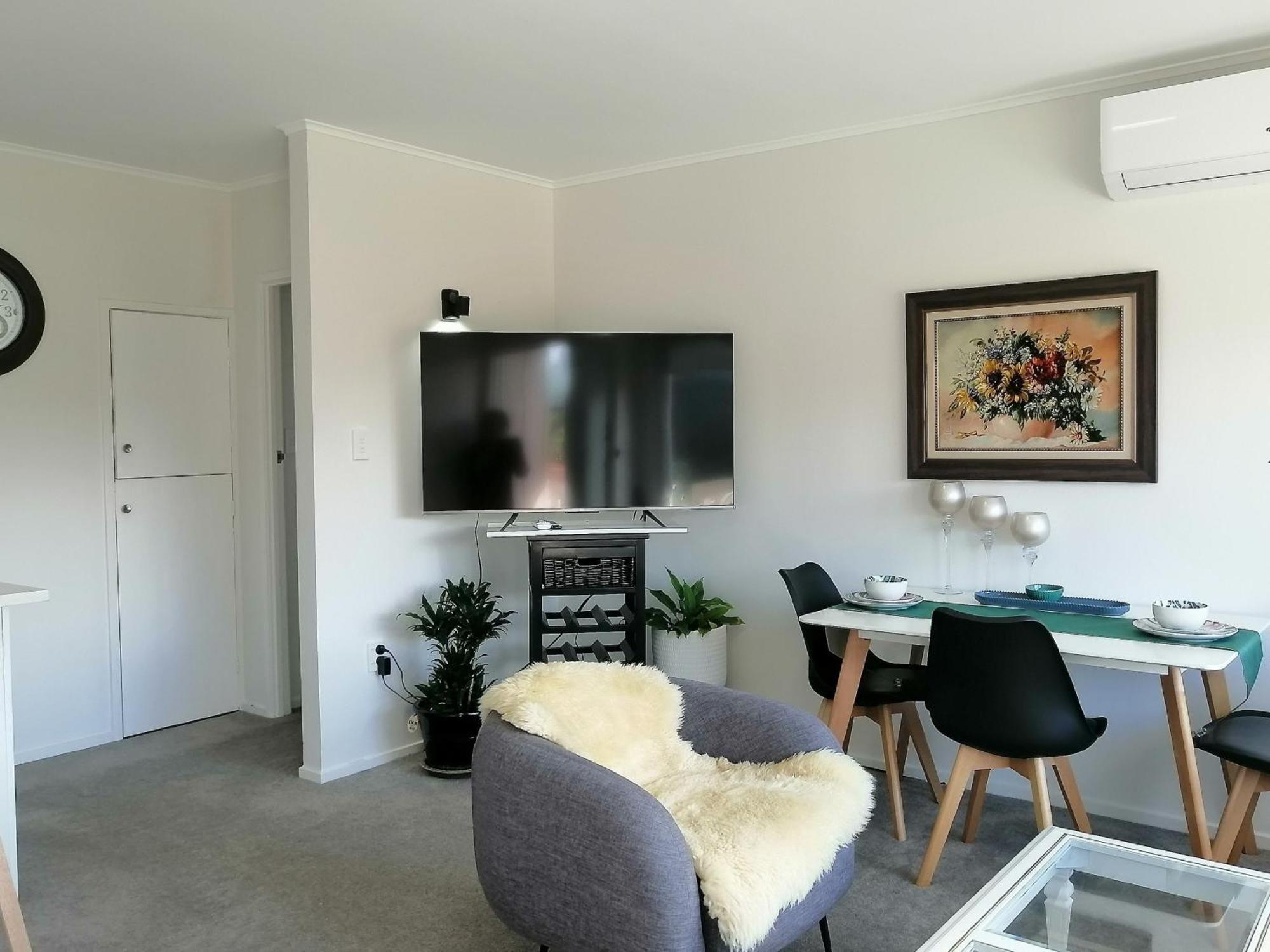Centre Takapuna 2 Beds & Garage & Netflix Окленд Екстер'єр фото